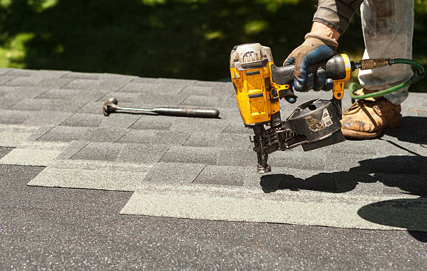 Best Roof Leak Repair  in Center Hill, FL